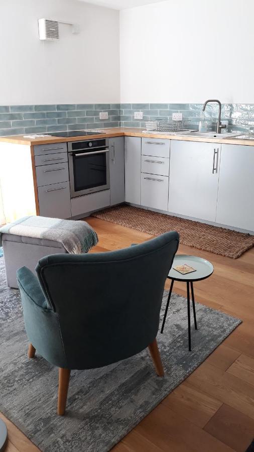 Self-Contained, Ground Floor Apartment With Parking And Patio Walmer Ngoại thất bức ảnh