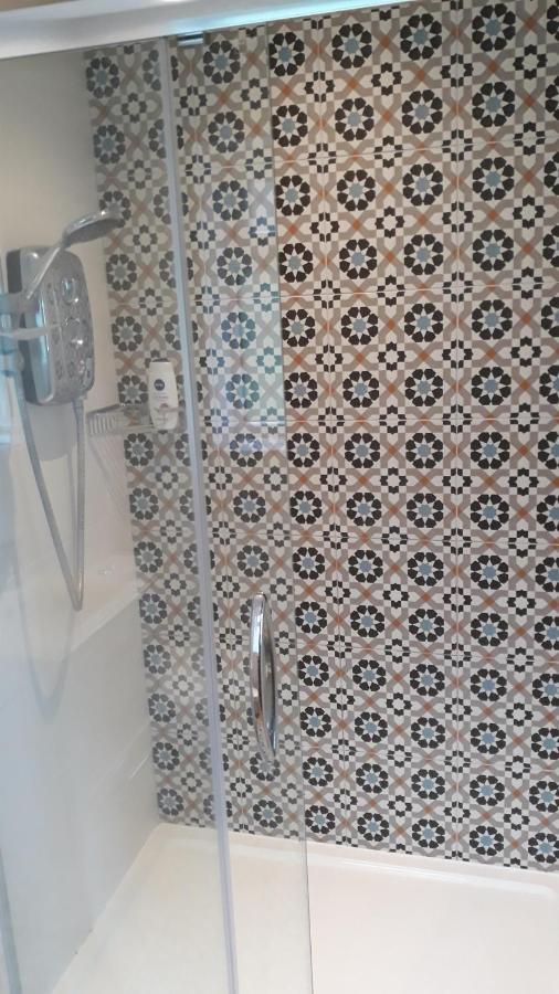 Self-Contained, Ground Floor Apartment With Parking And Patio Walmer Ngoại thất bức ảnh